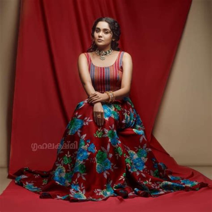 Ayilya Gopalakrishnan Nair Height, Weight, Net Worth, Age, Birthday, Wikipedia, Who, Instagram, Biography