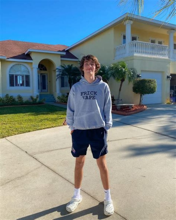 Baylen Levine Height, Weight, Net Worth, Age, Wiki, Who, Instagram, Biography