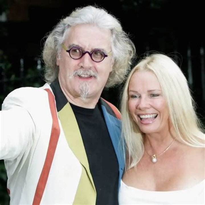 Billy Connolly Height, Weight, Net Worth, Age, Birthday, Wikipedia, Who, Nationality, Biography