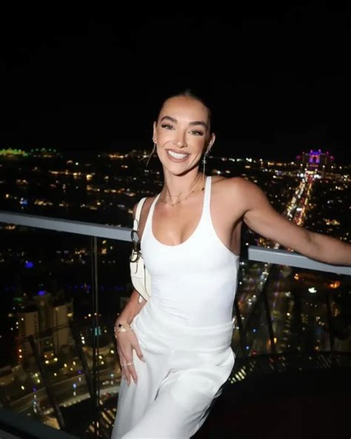 
Casey Boonstra Height, Weight, Net Worth, Age, Birthday, Wikipedia, Who, Nationality, Biography 