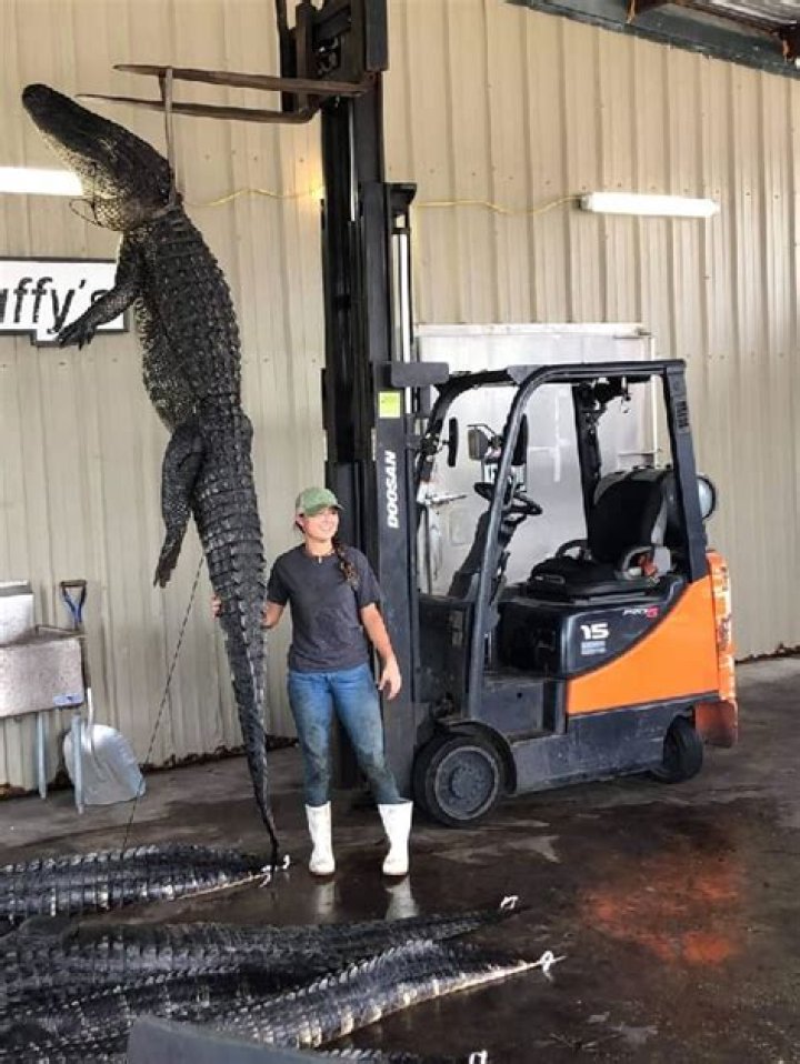 GeeGun Height, Weight, Net Worth, Age, Birthday, Wikipedia, Who, Nationality, Biography