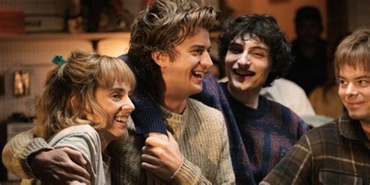 
How Many Siblings Does Stranger Things Cast Joe Keery Have? Explore More About His Family 