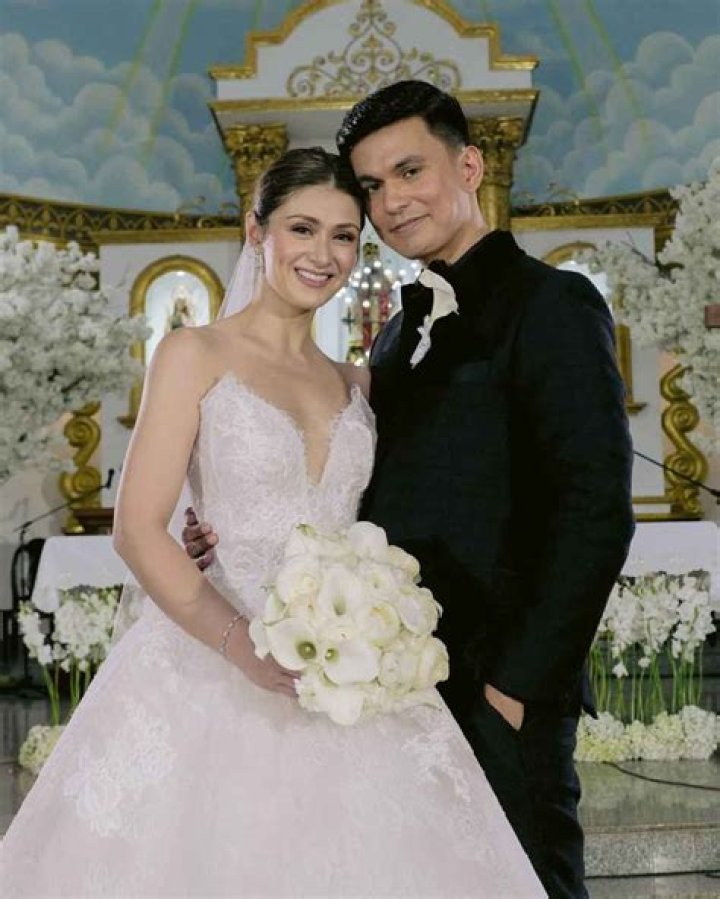 Is Carla Abellana Pregnant? Relationship With Tom Rodriguez Resumes Again And Couple Rumored To Be Getting Married