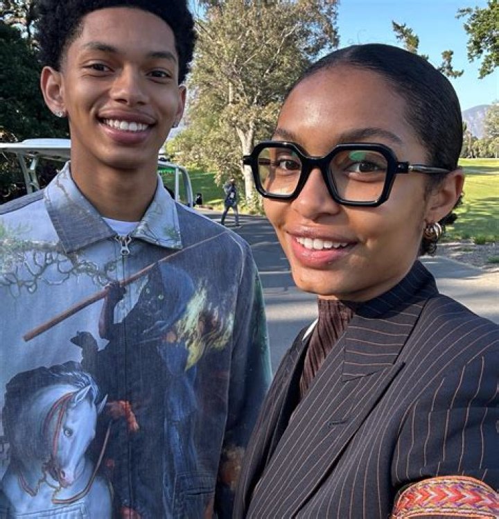 Is Yara Shahidi Gay? Age, Height, Net Worth