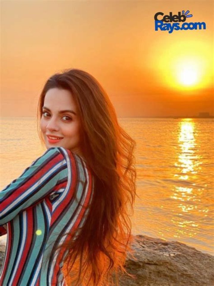 
komal kharat Height, Weight, Net Worth, Age, Birthday, Wikipedia, Who, Nationality, Biography 