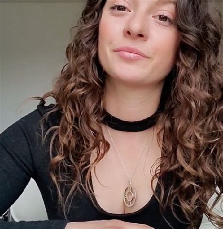 Mackenzie Rosman Height, Weight, Net Worth, Age, Birthday, Wikipedia, Who, Nationality, Biography