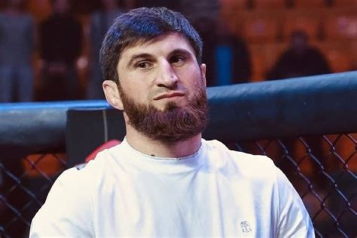 
Magomed Ankalaev Height, Weight, Net Worth, Age, Birthday, Wikipedia, Who, Nationality, Biography 