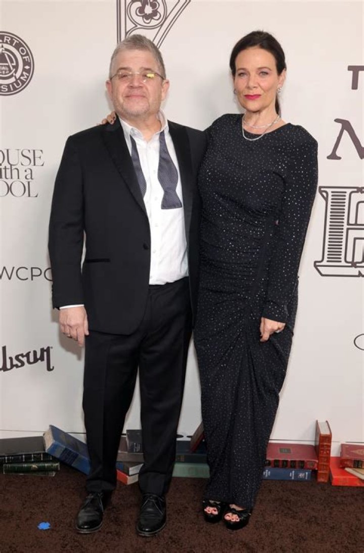 
Meredith Dawn Salenger Height, Weight, Net Worth, Age, Birthday, Wikipedia, Who, Nationality, Biography 