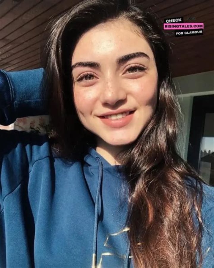 Ozge Ozpirincci Height, Weight, Net Worth, Age, Birthday, Wikipedia, Who, Nationality, Biography