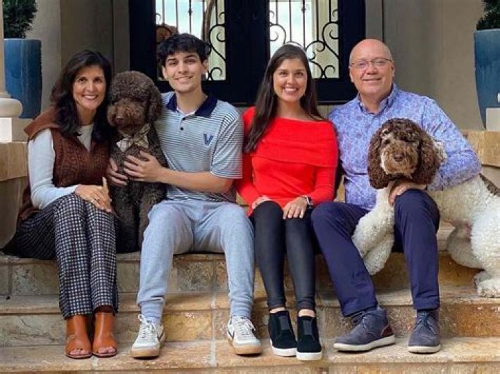 What Ethnicity Is Bad Bunny, Is He Dominican? Details About His Parents And Siblings